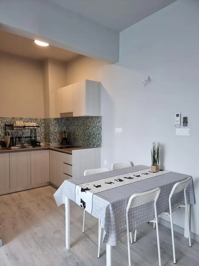 Nana Homestay - Jesselton Quay Kota Kinabalu Apartment